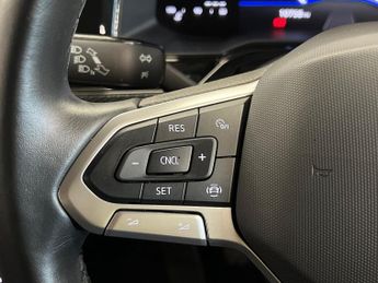 VOLKSWAGEN POLO 1.0 Evo Life Hatchback 5Dr Petrol Manual Euro 6 (S/S) (80 Ps)