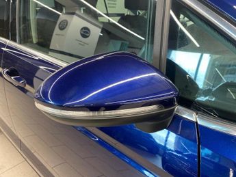 VOLKSWAGEN TOURAN 1.5 Tsi Evo Sel Mpv 5Dr Petrol Dsg Euro 6 (S/S) (150 Ps)