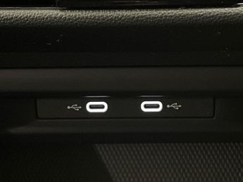 VOLKSWAGEN GOLF 1.5 Etsi Mhev Life Hatchback 5Dr Petrol Hybrid Dsg Euro 6 (S/S) 