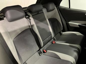 VOLKSWAGEN ID.3 Pro Performance 58Kwh Family Hatchback 5Dr Electric Auto (204 Ps