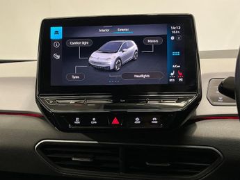 VOLKSWAGEN ID.3 Pro Performance 58Kwh Family Hatchback 5Dr Electric Auto (204 Ps
