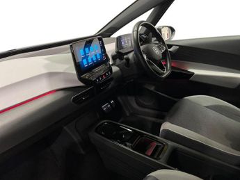 VOLKSWAGEN ID.3 Pro Performance 58Kwh Family Hatchback 5Dr Electric Auto (204 Ps