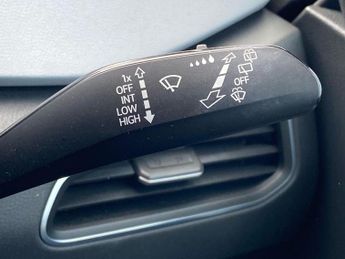 VOLKSWAGEN ID.3 Pro S 77Kwh Tour Hatchback 5Dr Electric Auto (204 Ps)