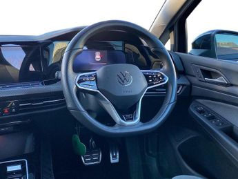 VOLKSWAGEN GOLF 2.0 Tdi 150 R-Line 5Dr Dsg