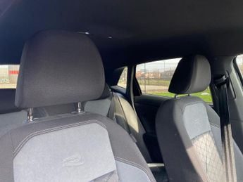 VOLKSWAGEN POLO 1.0 Tsi R-Line Hatchback 5Dr Petrol Dsg Euro 6 (S/S) (95 Ps)