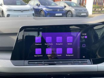 VOLKSWAGEN GOLF 1.5 Etsi Mhev Life Hatchback 5Dr Petrol Hybrid Dsg Euro 6 (S/S) 