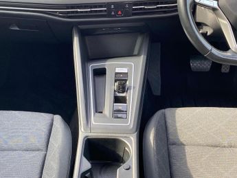 VOLKSWAGEN GOLF 1.5 Etsi Mhev Life Hatchback 5Dr Petrol Hybrid Dsg Euro 6 (S/S) 