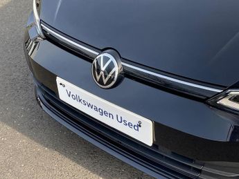 VOLKSWAGEN GOLF 1.5 Etsi Mhev Life Hatchback 5Dr Petrol Hybrid Dsg Euro 6 (S/S) 