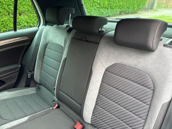 VOLKSWAGEN GOLF 1.5 Tsi Evo R-Line Edition Hatchback 5Dr Petrol Dsg Euro 6 (S/S)