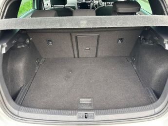 VOLKSWAGEN GOLF 1.5 Tsi Evo R-Line Edition Hatchback 5Dr Petrol Dsg Euro 6 (S/S)