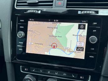 VOLKSWAGEN GOLF 1.5 Tsi Evo R-Line Edition Hatchback 5Dr Petrol Dsg Euro 6 (S/S)