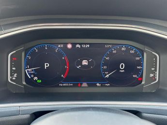 VOLKSWAGEN T-ROC 1.5 Tsi Style Suv 5Dr Petrol Dsg Euro 6 (S/S) (150 Ps)