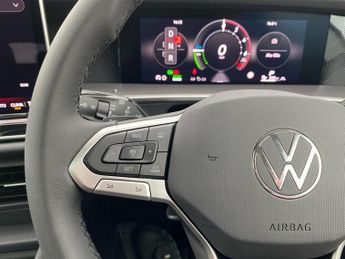 VOLKSWAGEN TAYRON 1.5 Tsi Ehybrid Match 5Dr Dsg6