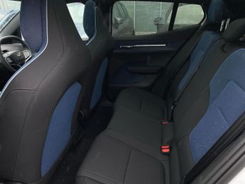 VOLVO Ex30 315Kw Twin Motor Performance Ultra 69Kwh 5Dr Auto