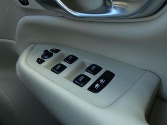 VOLVO XC90 2.0 B5 Mhev Plus Suv 5Dr Diesel Hybrid Auto 4Wd Euro 6 (S/S) (23