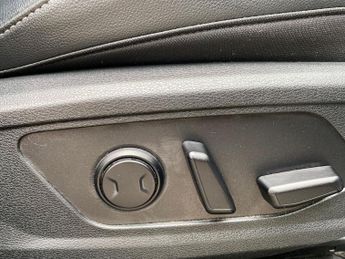 KIA SPORTAGE 1.6T Gdi Hev 3 5Dr Auto