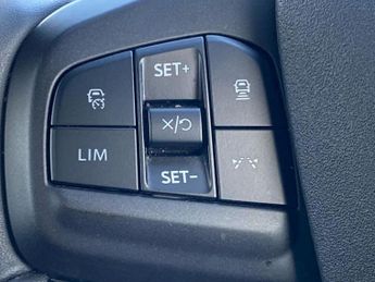 FORD MUSTANG MACH-E 198Kw Standard Range 70Kwh Rwd 5Dr Auto