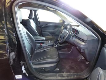 FORD MUSTANG MACH-E 198Kw Standard Range 70Kwh Rwd 5Dr Auto