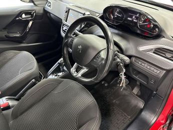 PEUGEOT 208 1.2 Puretech Tech Edition Hatchback 5Dr Petrol Eat Euro 6 (S/S) 