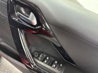 PEUGEOT 208 1.2 Puretech Tech Edition Hatchback 5Dr Petrol Eat Euro 6 (S/S) 