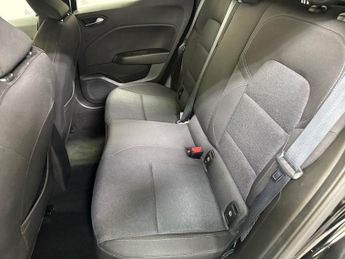 RENAULT CLIO 1.6 E-Tech Evolution Hatchback 5Dr Petrol Hybrid Auto Euro 6 (S/