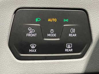 VOLKSWAGEN ID.3 Pro S 77Kwh Tour Hatchback 5Dr Electric Auto (204 Ps)