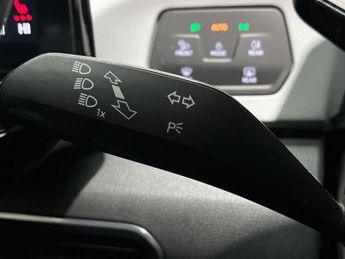 VOLKSWAGEN ID.3 Pro S 77Kwh Tour Hatchback 5Dr Electric Auto (204 Ps)