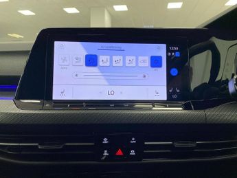 VOLKSWAGEN GOLF 2.0 Tdi R-Line Hatchback 5Dr Diesel Dsg Euro 6 (S/S) (150 Ps)