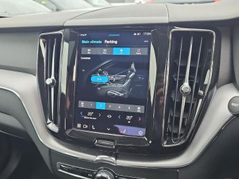 VOLVO XC60 Volvo Xc60 Inscrpt Exp T6Rchrg