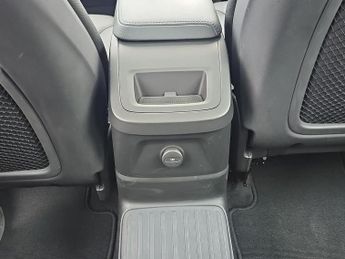 VOLVO XC60 Volvo Xc60 Inscrpt Exp T6Rchrg