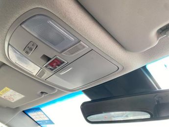 HYUNDAI KONA 64Kwh Premium Se Suv 5Dr Electric Auto (7Kw Charger) (204 Ps)