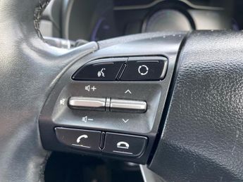 HYUNDAI KONA 64Kwh Premium Se Suv 5Dr Electric Auto (7Kw Charger) (204 Ps)