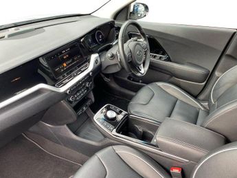KIA E-NIRO E-Niro 150Kw 3 64Kwh 5Dr Auto Estate