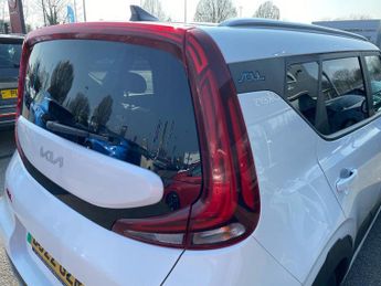 KIA SOUL Soul 150Kw Maxx 64Kwh 5Dr Auto Hatchback