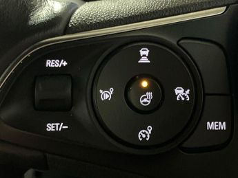 VAUXHALL MOKKA 50Kwh Ultimate Suv 5Dr Electric Auto (136 Ps)