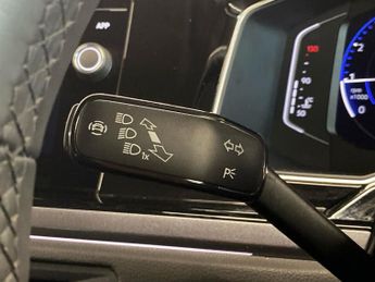 VOLKSWAGEN POLO 1.0 Tsi Style Hatchback 5Dr Petrol Manual Euro 6 (S/S) (95 Ps)