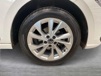 VOLKSWAGEN POLO 1.0 Tsi Style Hatchback 5Dr Petrol Manual Euro 6 (S/S) (95 Ps)