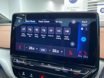 VOLKSWAGEN ID.4 Pure 52Kwh Life Suv 5Dr Electric Auto (148 Ps)