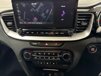 KIA XCEED 1.5T Gdi Isg 138 3 5Dr Dct