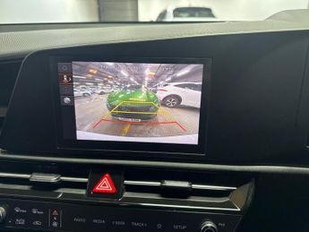 KIA NIRO 150Kw 2 65Kwh 5Dr Auto