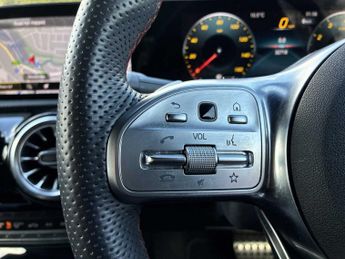 MERCEDES-BENZ CLA Cla 200 Amg Line Executive 4Dr Tip Auto