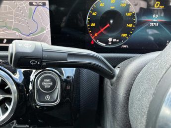 MERCEDES-BENZ CLA Cla 200 Amg Line Executive 4Dr Tip Auto