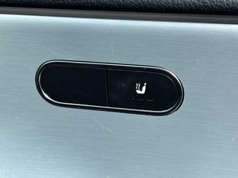 MERCEDES-BENZ CLA Cla 200 Amg Line Executive 4Dr Tip Auto