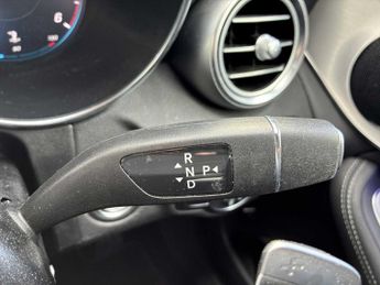 MERCEDES-BENZ GLC Glc 220D 4Matic Amg Line Premium 5Dr 9G-Tronic