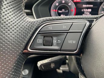 AUDI A4 2.0 Tdi 35 S Line Saloon 4Dr Diesel S Tronic Euro 6 (S/S) (163 P