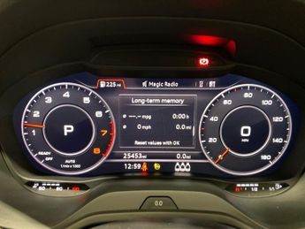 AUDI Q2 1.5 Tfsi Cod 35 Black Edition Suv 5Dr Petrol S Tronic Euro 6 (S/