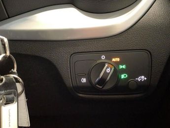 AUDI Q2 1.5 Tfsi Cod 35 Black Edition Suv 5Dr Petrol S Tronic Euro 6 (S/