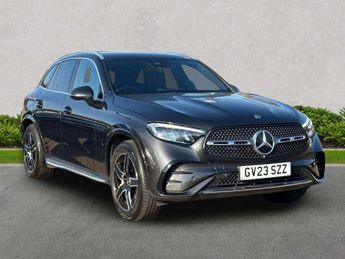 Mercedes GLC Glc 300 4Matic Amg Line 5Dr 9G-Tronic