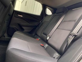 NISSAN QASHQAI 1.3 Dig-T Mhev N-Connecta Suv 5Dr Petrol Hybrid Xtron Euro 6 (S/