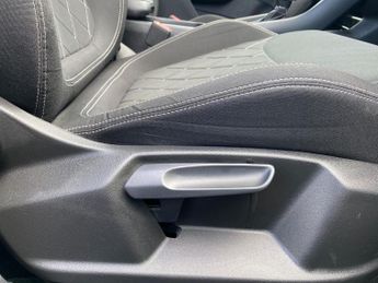 SKODA KAROQ 1.5 Tsi Act Sportline Suv 5Dr Petrol Dsg Euro 6 (S/S) (150 Ps)